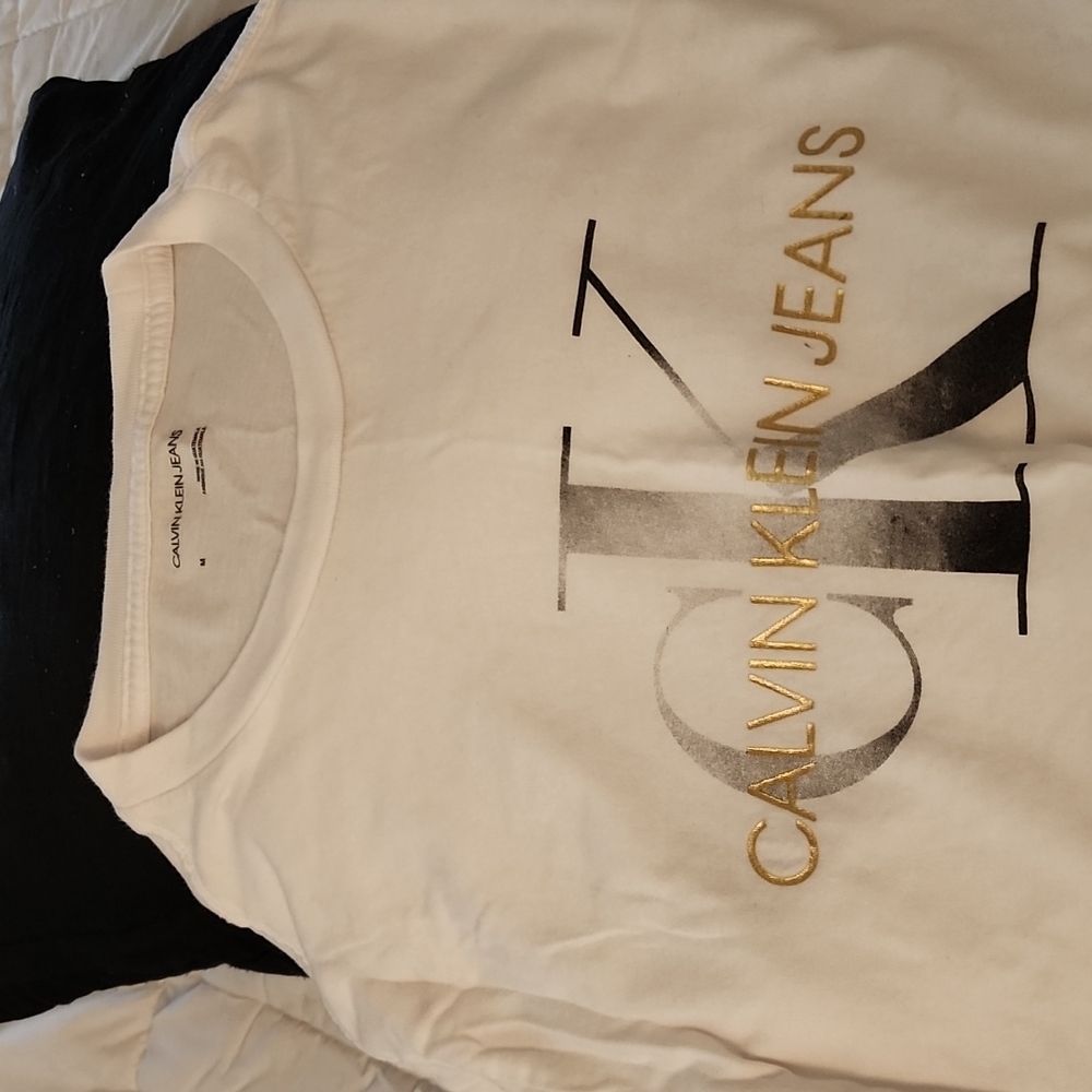 Calvin Klein T-Shirt